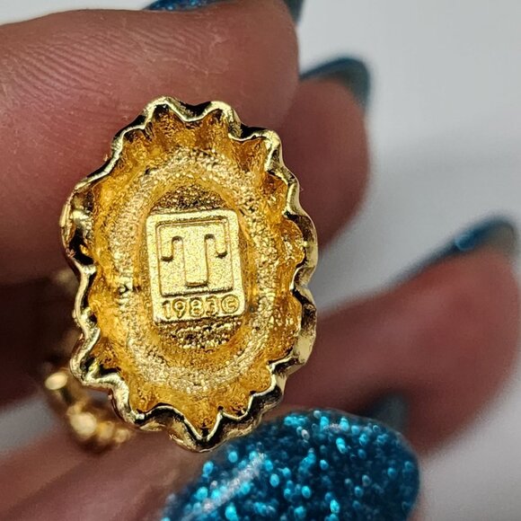 Swarovski Trimline Crystal Figural Pendant Caroler Hanging Ornament 1983 VTG - Picture 2 of 10